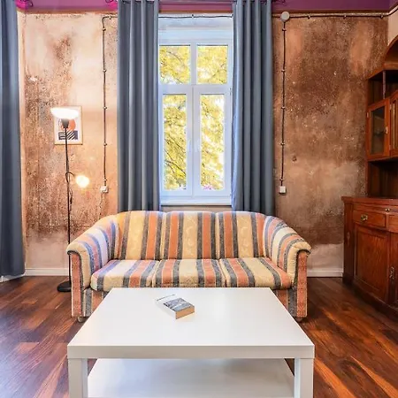 Astoria Guest house *